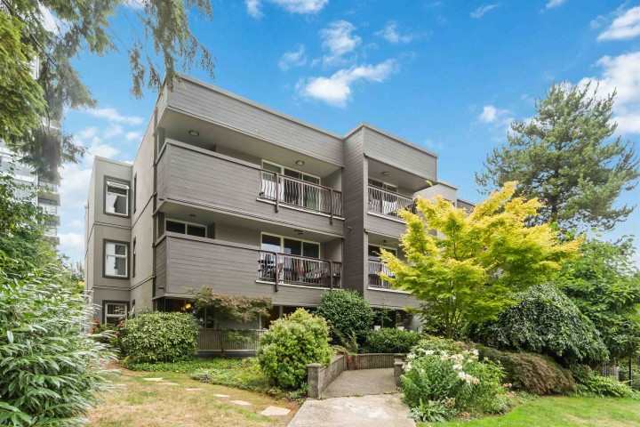 Photo 25 at 102 - 1352 W 10th Avenue, Fairview VW, Vancouver West