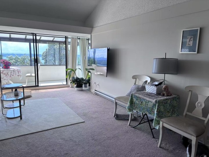 Photo 33 at 49 - 2202 Folkestone Way, Panorama Village, West Vancouver