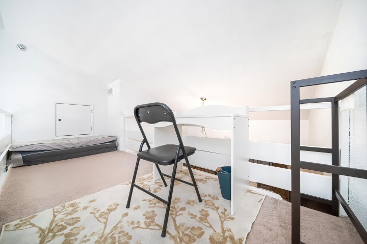 Photo 18 at 49 - 2202 Folkestone Way, Panorama Village, West Vancouver