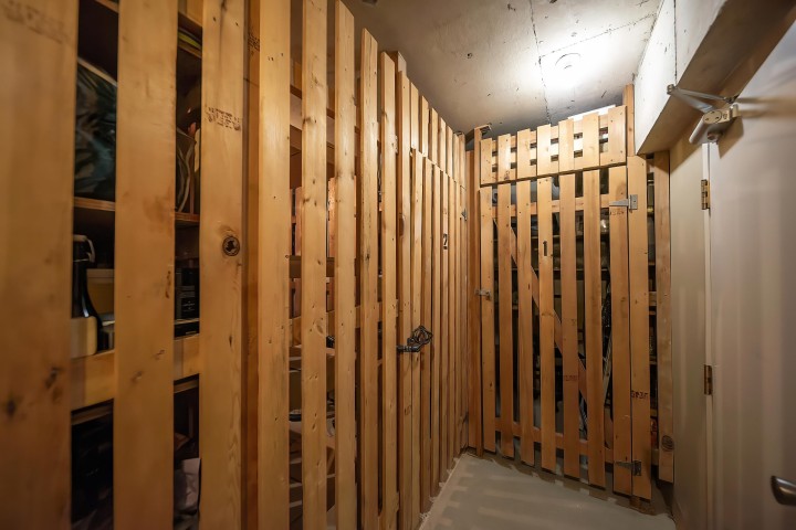 Photo 37 at 49 - 2202 Folkestone Way, Panorama Village, West Vancouver