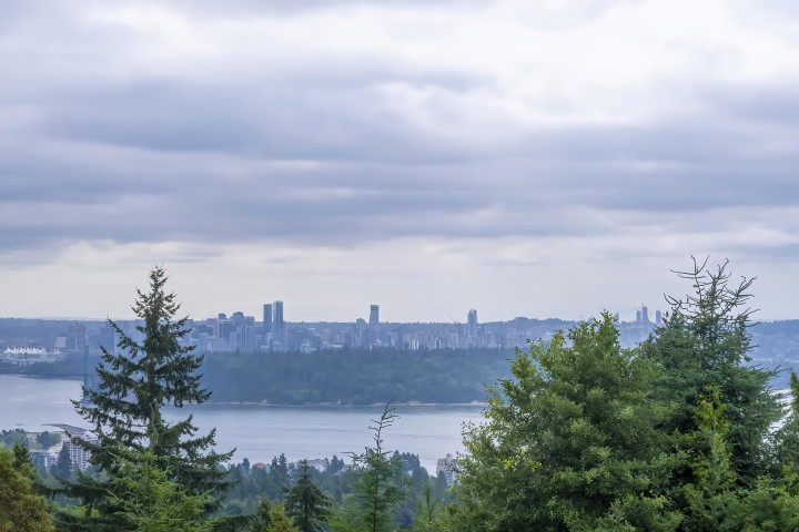 Photo 25 at 49 - 2202 Folkestone Way, Panorama Village, West Vancouver