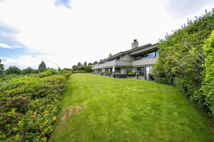 Photo 21 at 49 - 2202 Folkestone Way, Panorama Village, West Vancouver