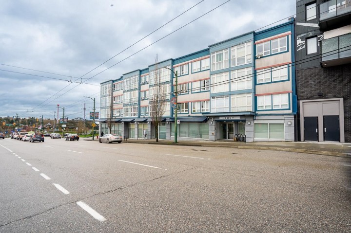 Photo 3 at 303 - 3423 E Hastings Street, Hastings Sunrise, Vancouver East