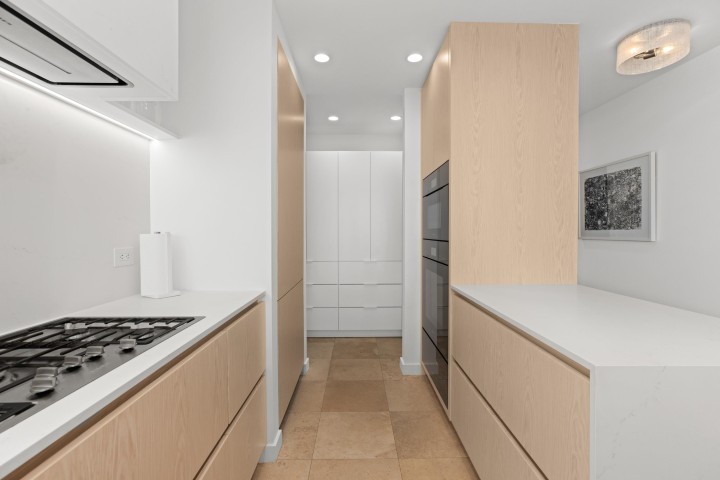 Photo 6 at 701 - 628 Kinghorne Mews, Yaletown, Vancouver West