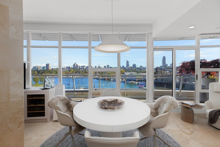 Photo 7 at 701 - 628 Kinghorne Mews, Yaletown, Vancouver West