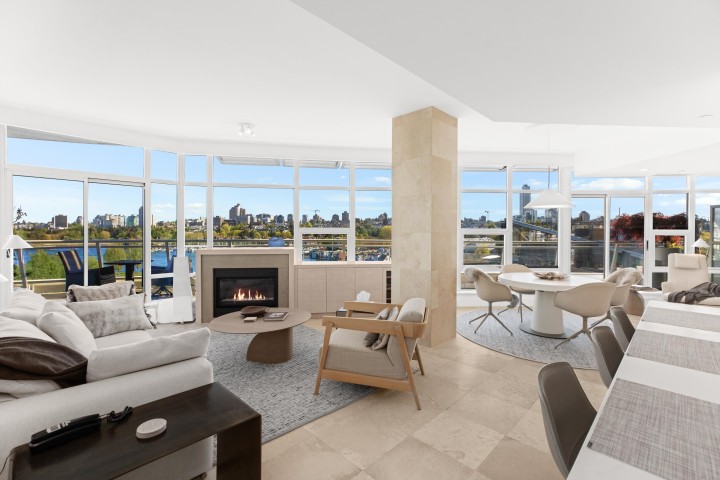 Photo 10 at 701 - 628 Kinghorne Mews, Yaletown, Vancouver West