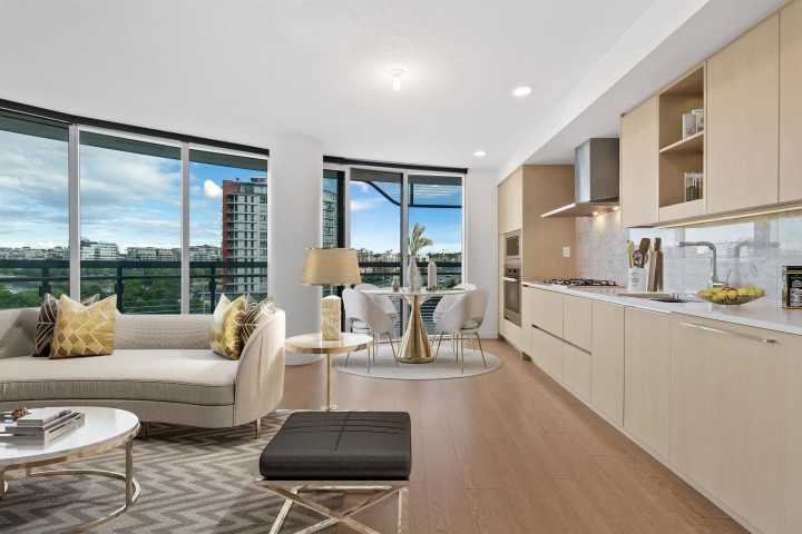 Photo 2 at 684 - 87 Nelson Street, Yaletown, Vancouver West