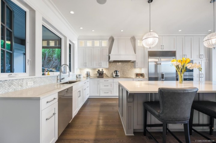 Photo 12 at 1485 Camelot Road, Chartwell, West Vancouver