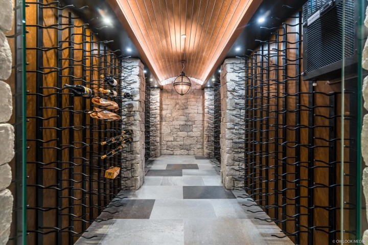 Photo 24 at 1485 Camelot Road, Chartwell, West Vancouver