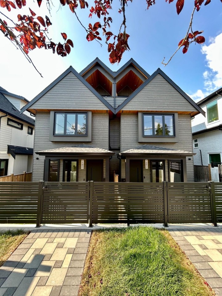 Photo 3 at 1 - 4895 Moss Street, Collingwood VE, Vancouver East