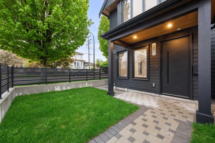 Photo 34 at 1 - 4895 Moss Street, Collingwood VE, Vancouver East