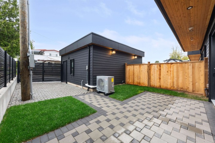 Photo 40 at 1 - 4895 Moss Street, Collingwood VE, Vancouver East