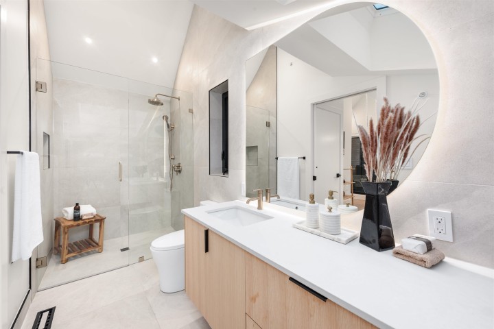 Photo 29 at 1 - 4895 Moss Street, Collingwood VE, Vancouver East