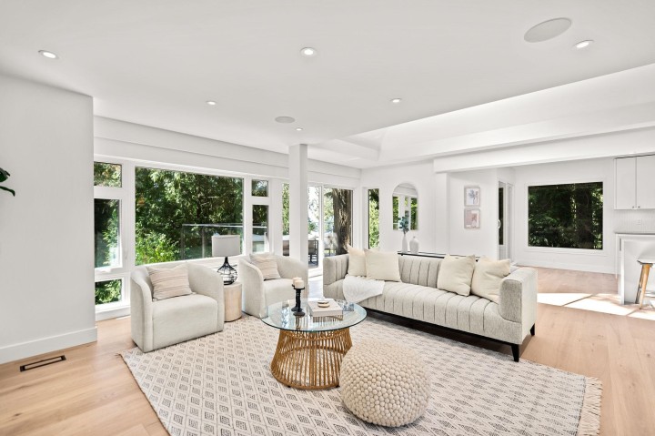 Photo 9 at 5061 Bear Lane, Caulfeild, West Vancouver