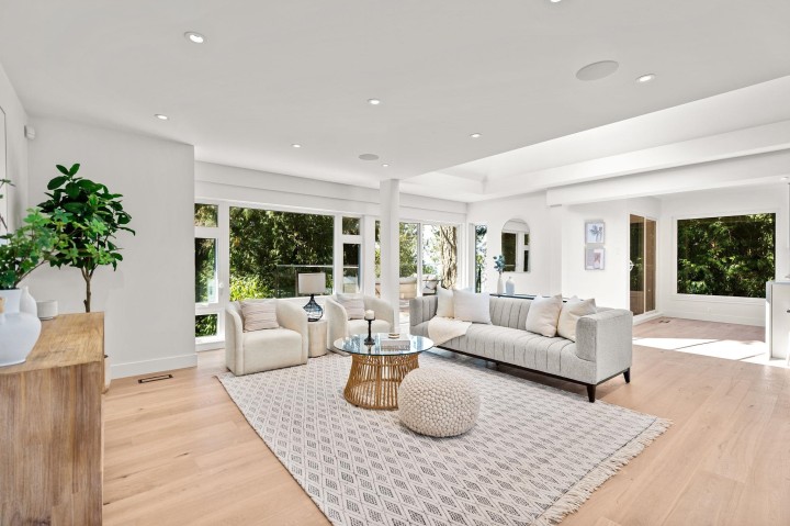 Photo 8 at 5061 Bear Lane, Caulfeild, West Vancouver