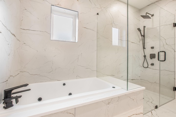 Photo 22 at 3336 W 14th Avenue, Kitsilano, Vancouver West