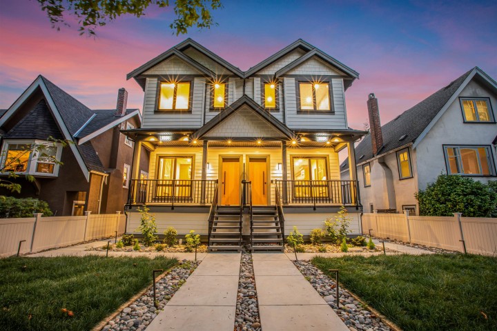 Photo 1 at 3336 W 14th Avenue, Kitsilano, Vancouver West