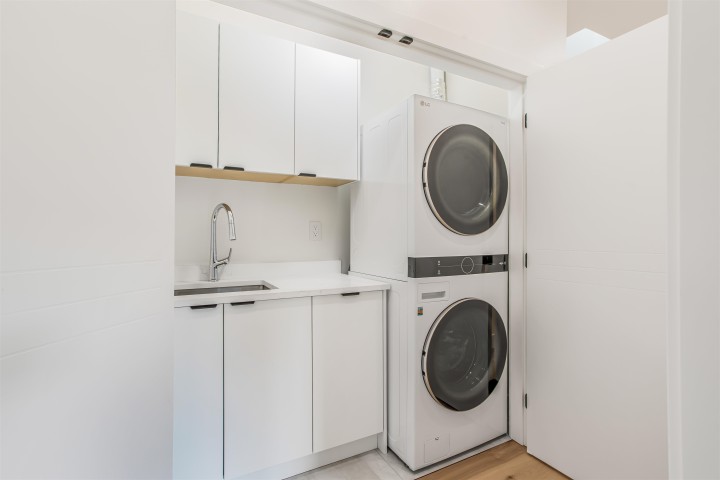 Photo 24 at 3336 W 14th Avenue, Kitsilano, Vancouver West