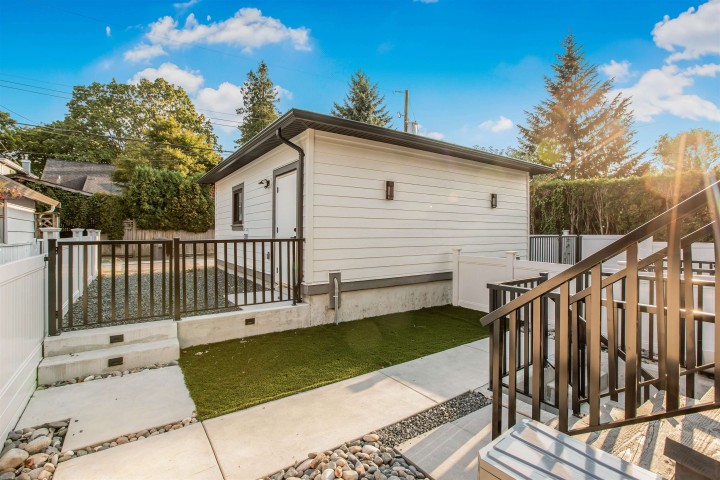 Photo 33 at 3336 W 14th Avenue, Kitsilano, Vancouver West