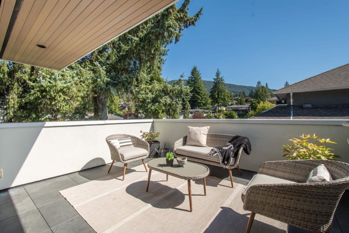 Photo 22 at 4262 Lions Avenue, Forest Hills NV, North Vancouver