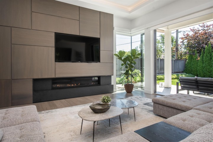 Photo 5 at 4262 Lions Avenue, Forest Hills NV, North Vancouver