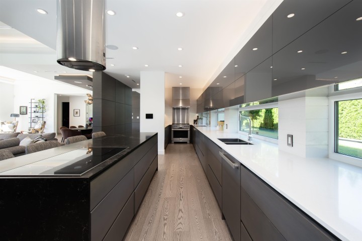 Photo 14 at 4262 Lions Avenue, Forest Hills NV, North Vancouver