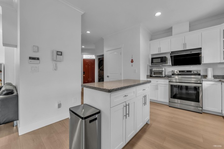 Photo 19 at 8436 Osler Street, Marpole, Vancouver West