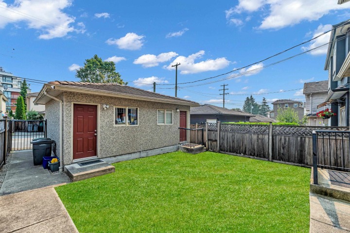 Photo 31 at 8436 Osler Street, Marpole, Vancouver West