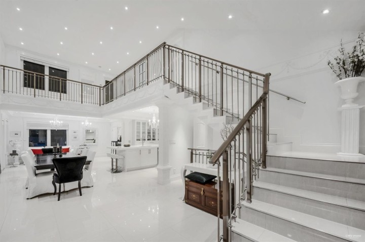 Photo 34 at 4511 Capilano Road, Canyon Heights NV, North Vancouver