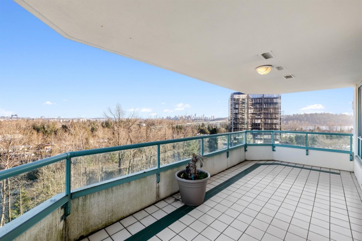 Photo 17 at 12A - 338 Taylor Way, Park Royal, West Vancouver