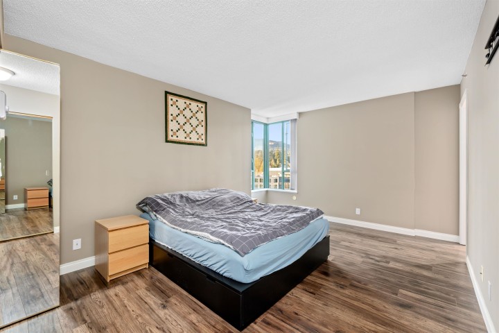 Photo 12 at 12A - 338 Taylor Way, Park Royal, West Vancouver