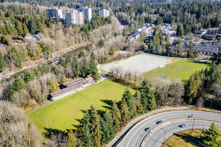 Photo 21 at 12A - 338 Taylor Way, Park Royal, West Vancouver