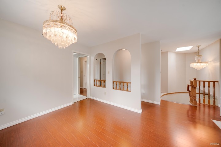 Photo 11 at 4021 Victoria Drive, Victoria VE, Vancouver East