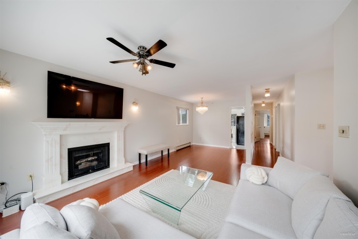 Photo 8 at 4021 Victoria Drive, Victoria VE, Vancouver East