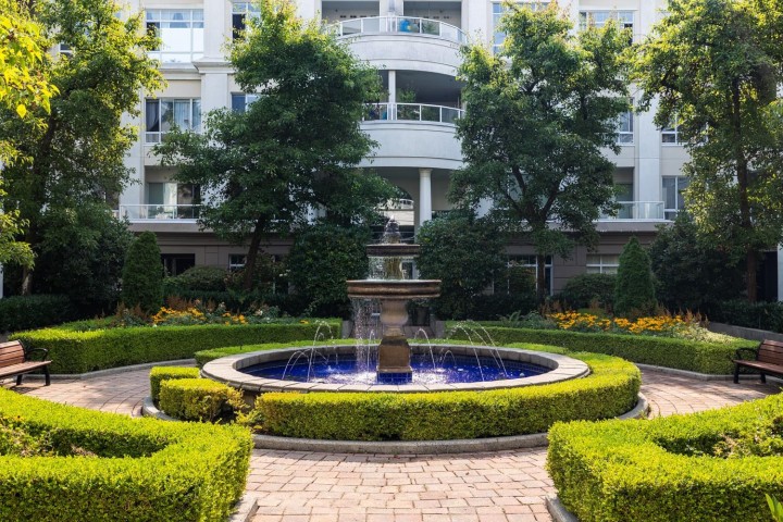 Photo 33 at 403 - 5735 Hampton Place, University VW, Vancouver West