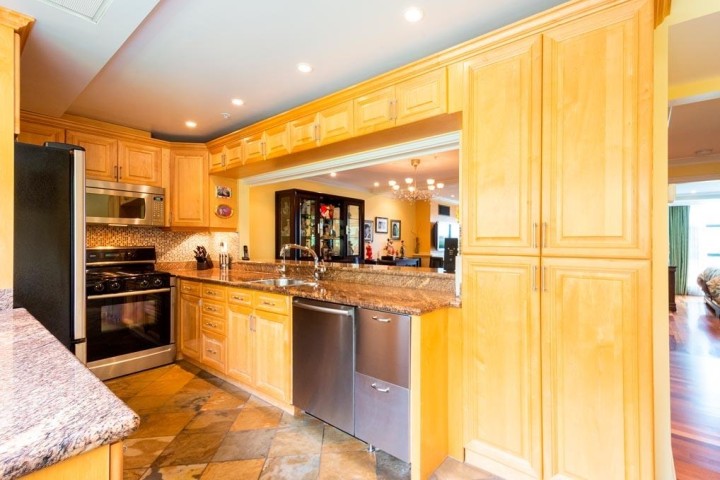 Photo 12 at 304 - 1233 Beach Avenue, West End VW, Vancouver West