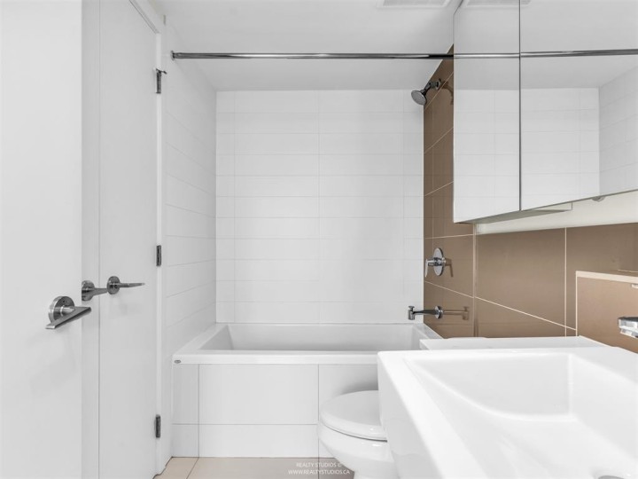 Photo 28 at 201 - 1190 W 6th Avenue, Fairview VW, Vancouver West