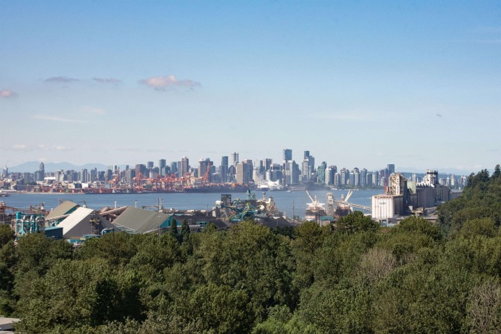 Photo 2 at 1807 - 1500 Fern Street, Lynnmour, North Vancouver