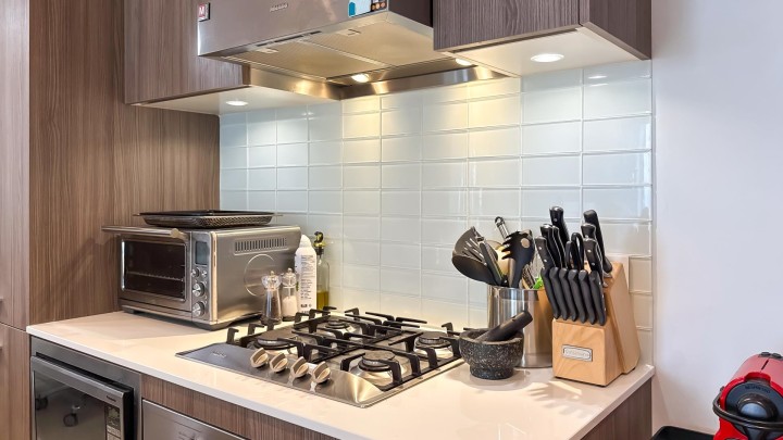 Photo 7 at 1112 - 2220 Kingsway, Victoria VE, Vancouver East