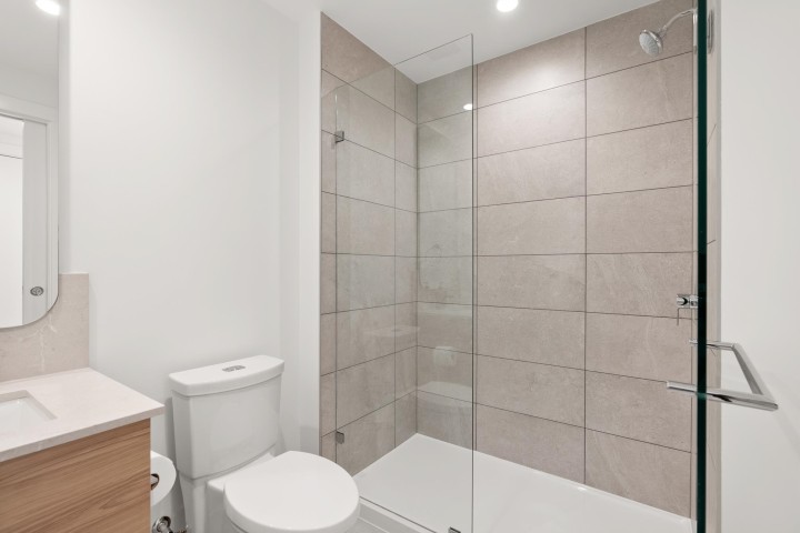 Photo 4 at 306 - 2325 Emery Court, Lynn Valley, North Vancouver