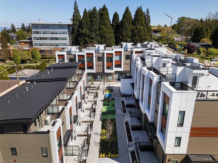 Photo 17 at 885 W 33rd Avenue, Cambie, Vancouver West