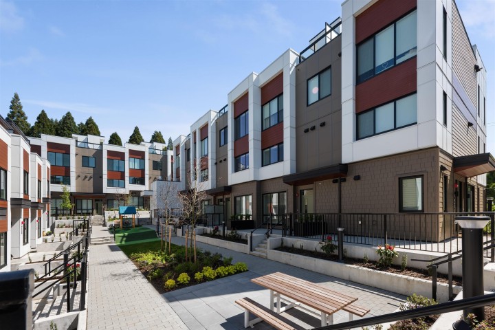 Photo 1 at 885 W 33rd Avenue, Cambie, Vancouver West