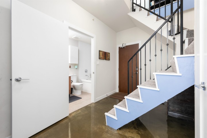 Photo 2 at 903 - 221 Union Street, Strathcona, Vancouver East