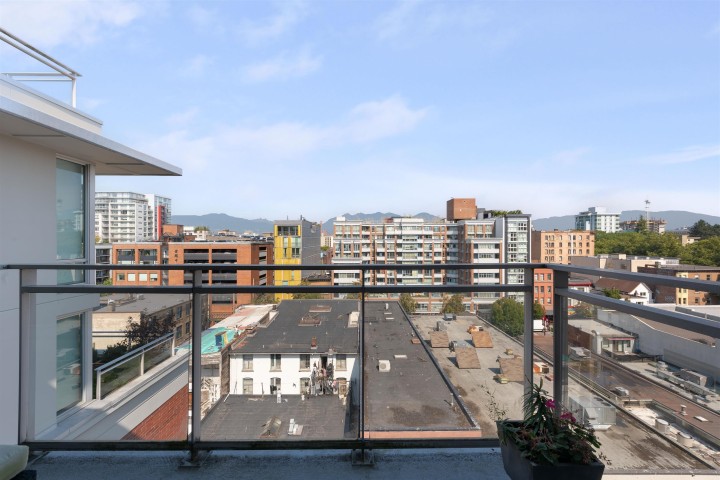 Photo 13 at 903 - 221 Union Street, Strathcona, Vancouver East