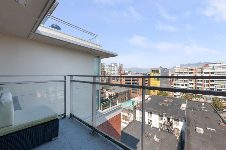 Photo 12 at 903 - 221 Union Street, Strathcona, Vancouver East