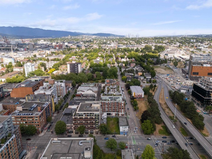 Photo 39 at 903 - 221 Union Street, Strathcona, Vancouver East