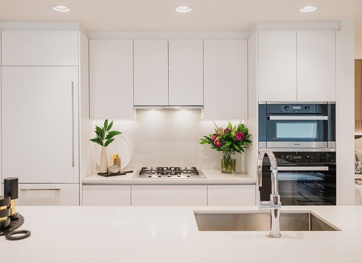 Photo 1 at 1402 - 485 W 42nd Avenue, Oakridge VW, Vancouver West