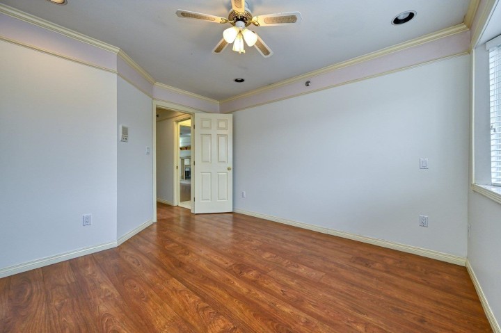 Photo 14 at 3315 Charles Street, Renfrew VE, Vancouver East