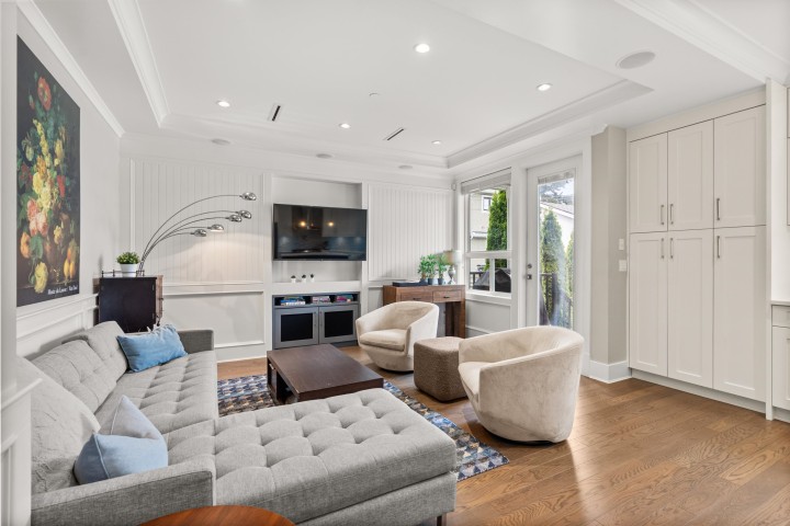 Photo 6 at 6229 St. Catherines Street, Fraser VE, Vancouver East