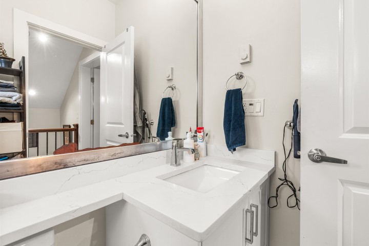 Photo 36 at 6229 St. Catherines Street, Fraser VE, Vancouver East